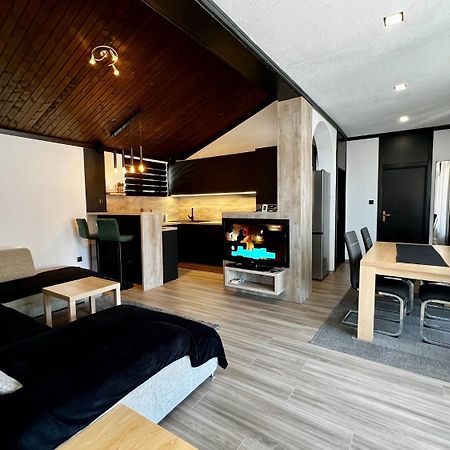 Apartment Denis - Great Location & Large Terrace 马卡尔斯卡 外观 照片