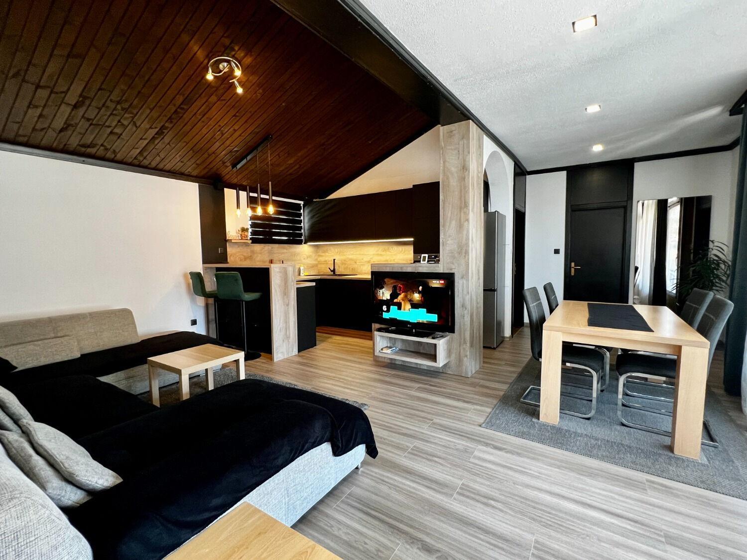 Apartment Denis - Great Location & Large Terrace 马卡尔斯卡 外观 照片