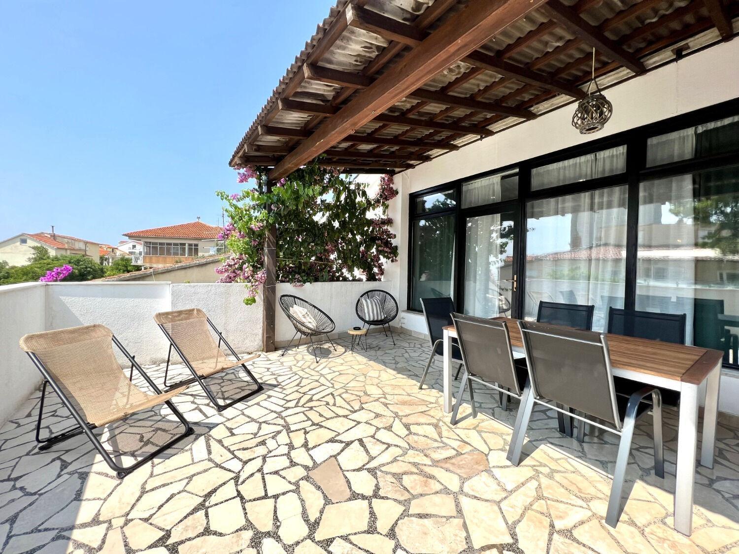 Apartment Denis - Great Location & Large Terrace 马卡尔斯卡 外观 照片